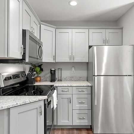 Charming Modern 3-Bedroom Home In East Nashville! Екстер'єр фото