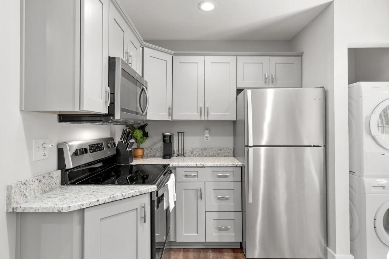 Charming Modern 3-Bedroom Home In East Nashville! Екстер'єр фото